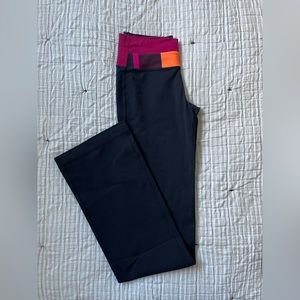 Lululemon yoga pants